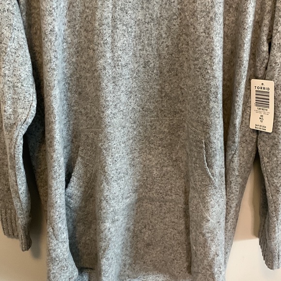 Sweater - Picture 4 of 5